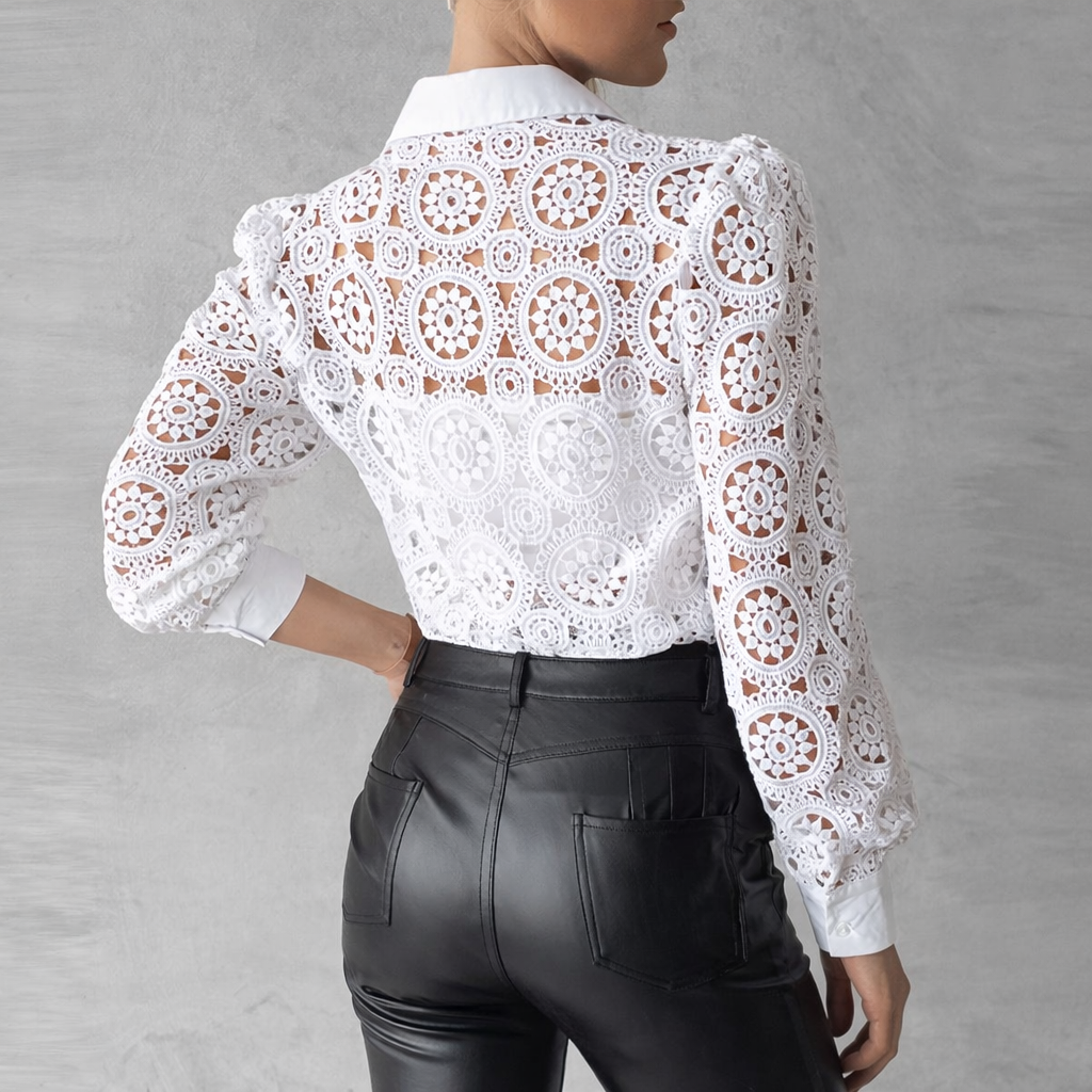 Chemisier blanc élégant en dentelle